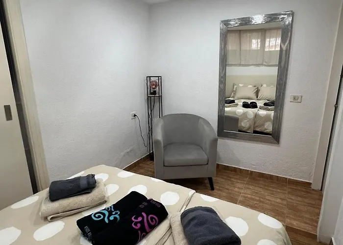 Sevilla * Арона